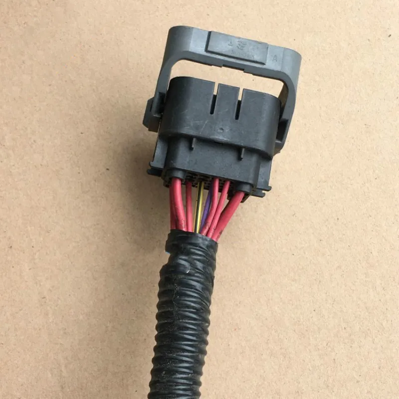 

Car Front bar headlight plug connector for Geely Emgrand GC9 Vision engine wire harness connector for Roewe 350