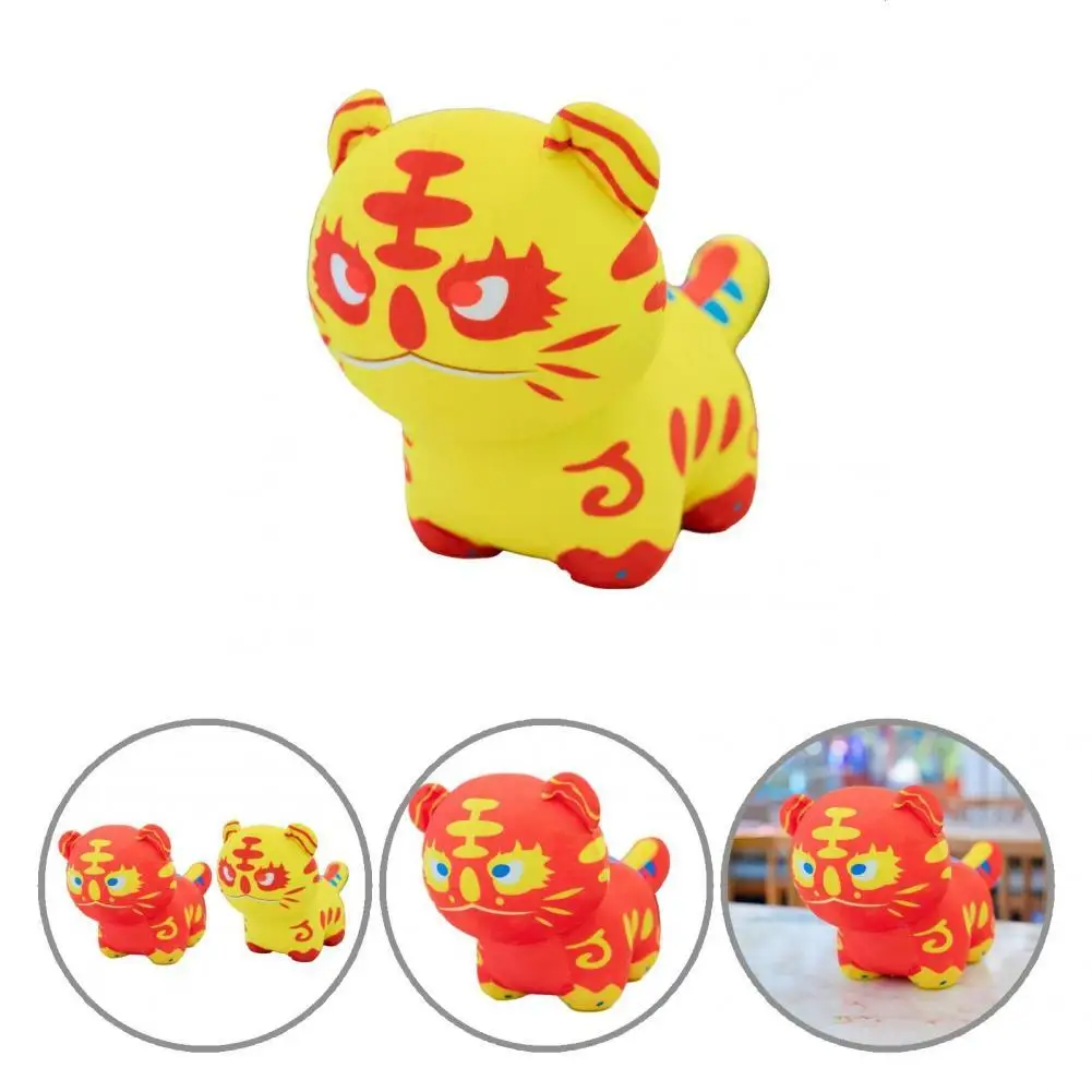 

Anti-split New Year Gift Collectable New Year Decoration Gift Tiger Plush Toy Chinese New Year Tiger for Gathering