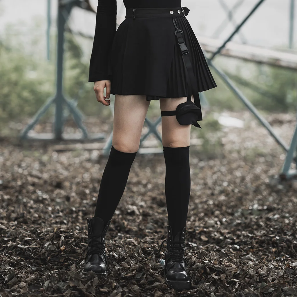 

Punk Handsome Removable Functional Bag Asymmetrical Mini Skirts Women's Gothic Pleated Academic Style Skirts PUNK RAVE