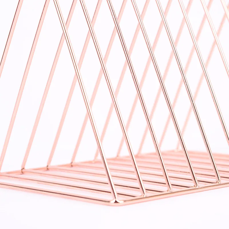 Железная настольная креативная маленькая книжная полка в скандинавском стиле Ins