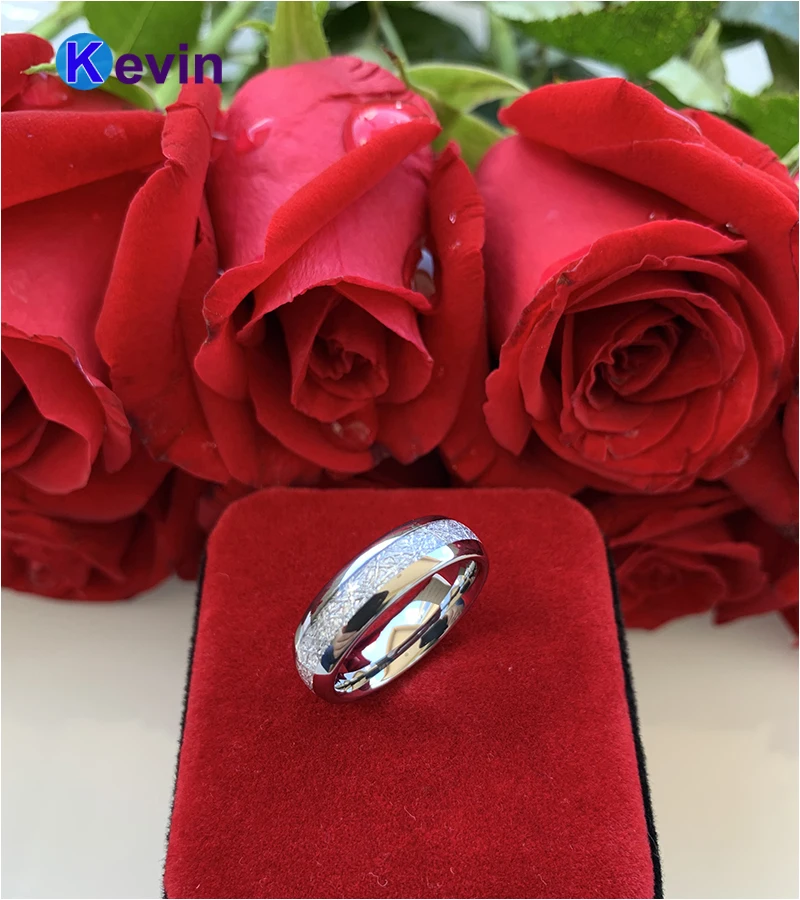 Метеоритовое кольцо Женское с белой инкрустацией метеорита ширина 6 мм 8 удобная