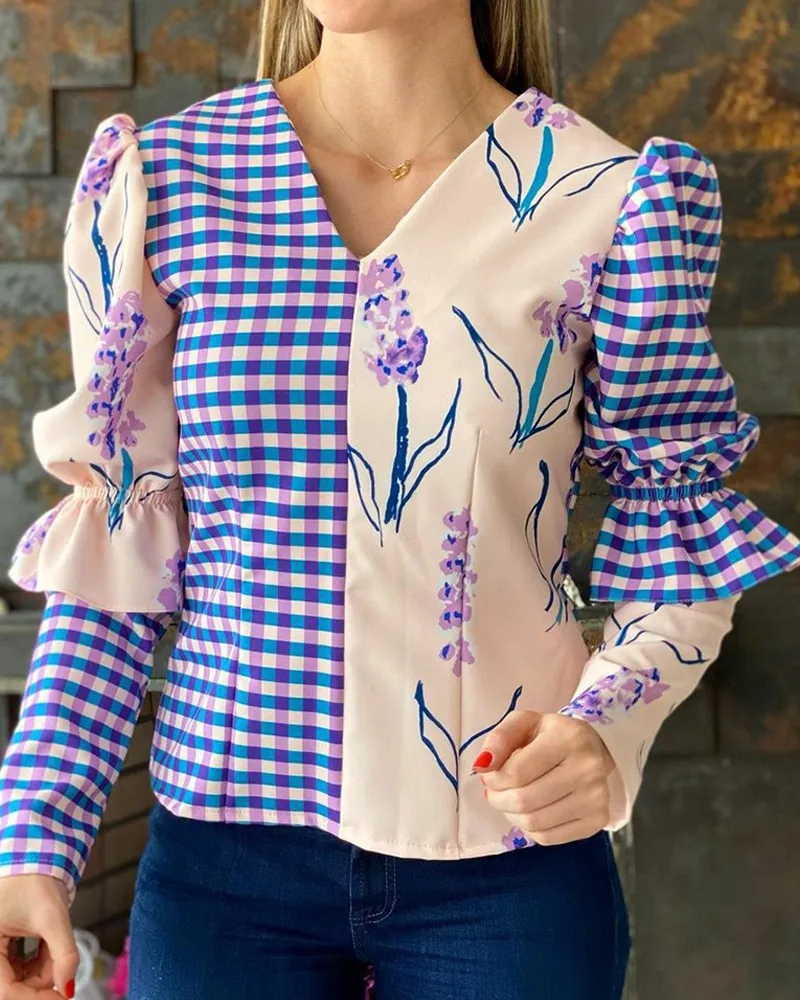 

Plaid Floral Contrast V-Neck Flounce Sleeve Top