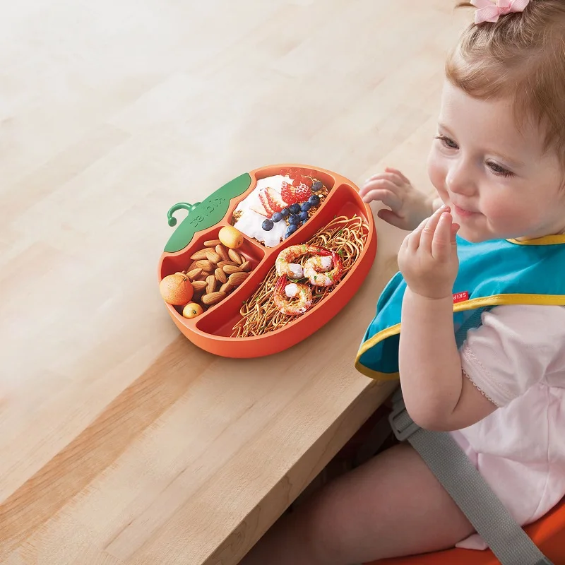 

Baby Silicone Feeding Tableware Pumpkin Shaped Plate With Suction Cup BPA Free Non-Slip Baby Bowl Dinnerware Children Dishes