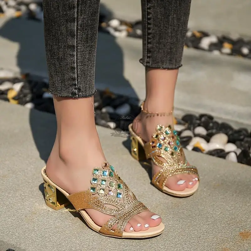 

Босоножки женские на каблуке, милые сандалии с открытым носком, с кристаллами, модные пикантные, для ночных клубов и вечерние, Размеры 35-40, на...