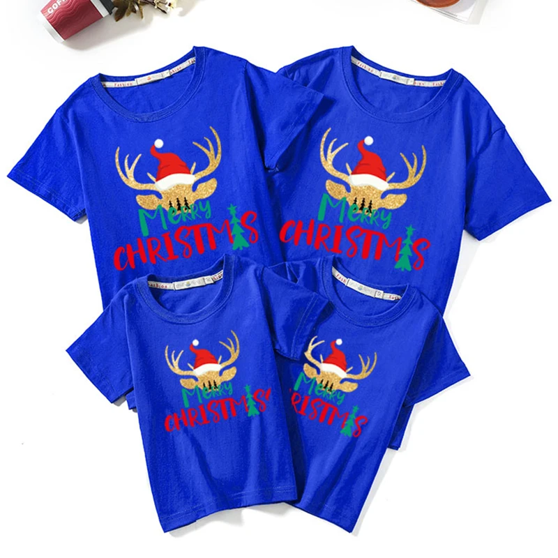 Семейные комплекты в одном стиле с рождественской отец для мамы сына дочери