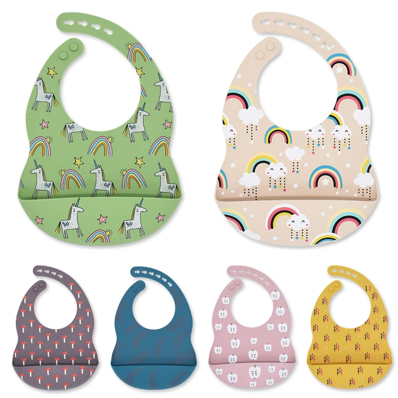 

2021 New Carton Rainbow Heart Printed Silicone Waterproof Bib Adjustable Toddler Aprons Burp Cloth Feeding Stuff Dorpship