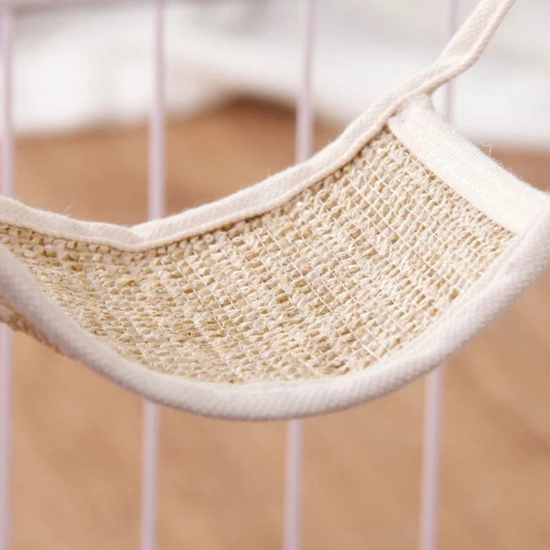 

Pet Hamster Hammock Pet Supplies Grass Hanging Nest Sleeping Bed Pet Hamster Squirrel Breathable Cool House Hammock Bed Pad Sofa