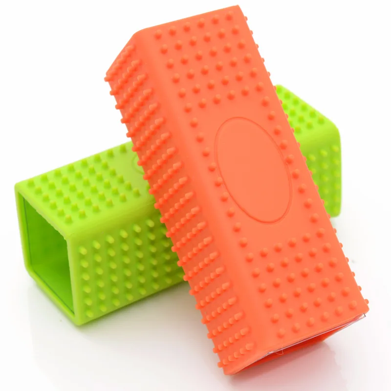

Pet Sticky Hair Artifact Hollow Silicone Column Sticky Brush Pet Cleaner Accessories Furniture cleaning supplies