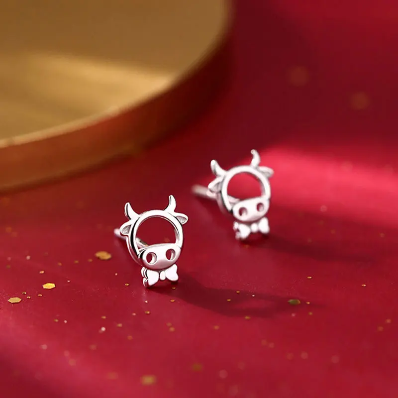 

S925 Silver Calf Stud Earrings Bowknot Earrings Temperament Hollow Earrings sterling silver stud earrings for girls