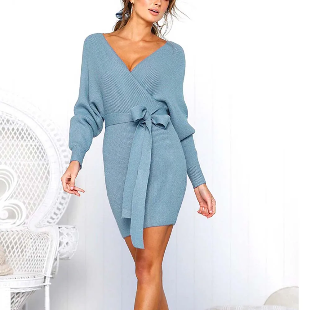 Женское трикотажное платье с глубоким V образным вырезом и длинным