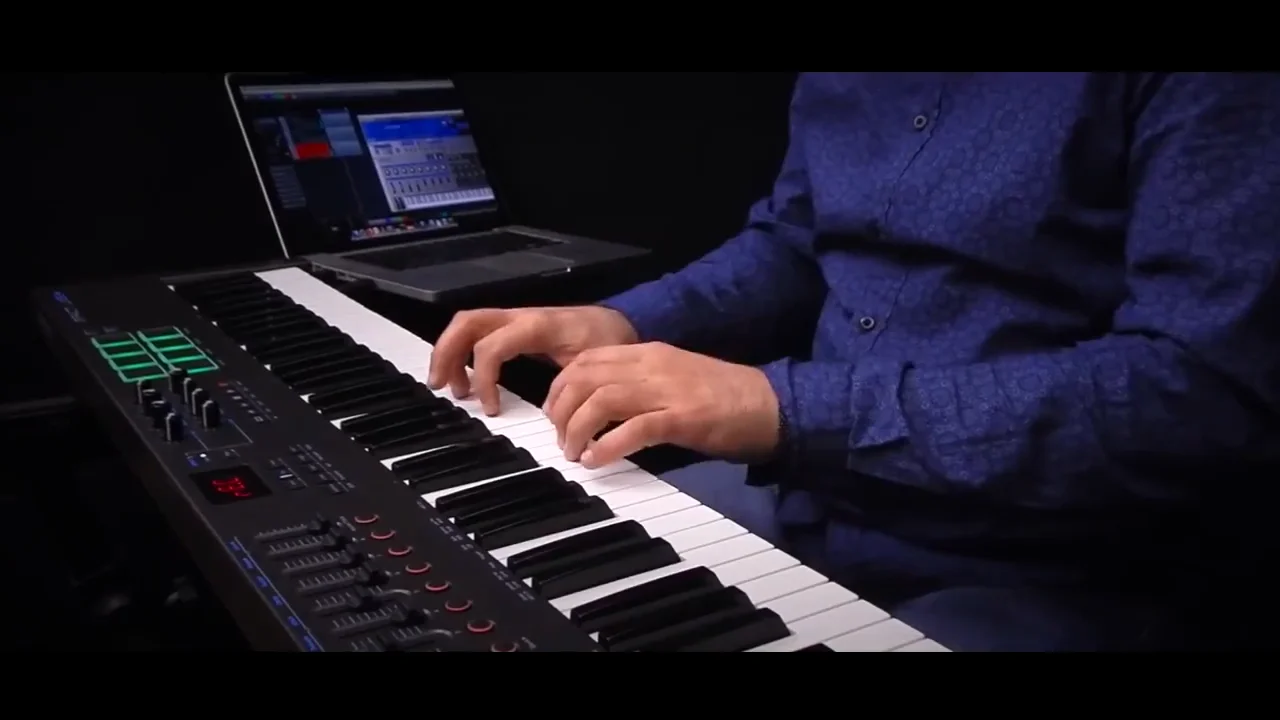 

IMPACT LX61+ 61 Key USB MIDI Keyboard Controller