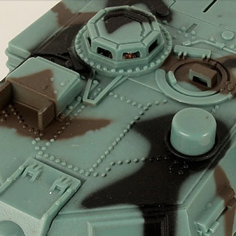 Лучшая цена 1:22 Радиоуправляемый танк на радиоуправлении светодиодный Танк