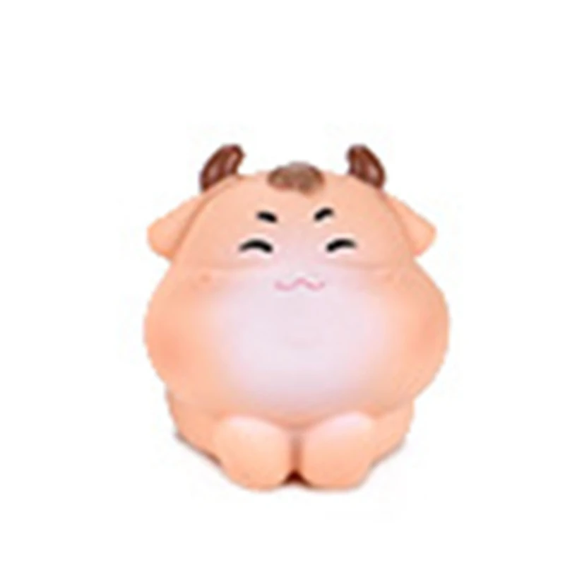 

Cute Car Micro Landscape Figurine Ornaments Car Resin Craft Miniature Decoration