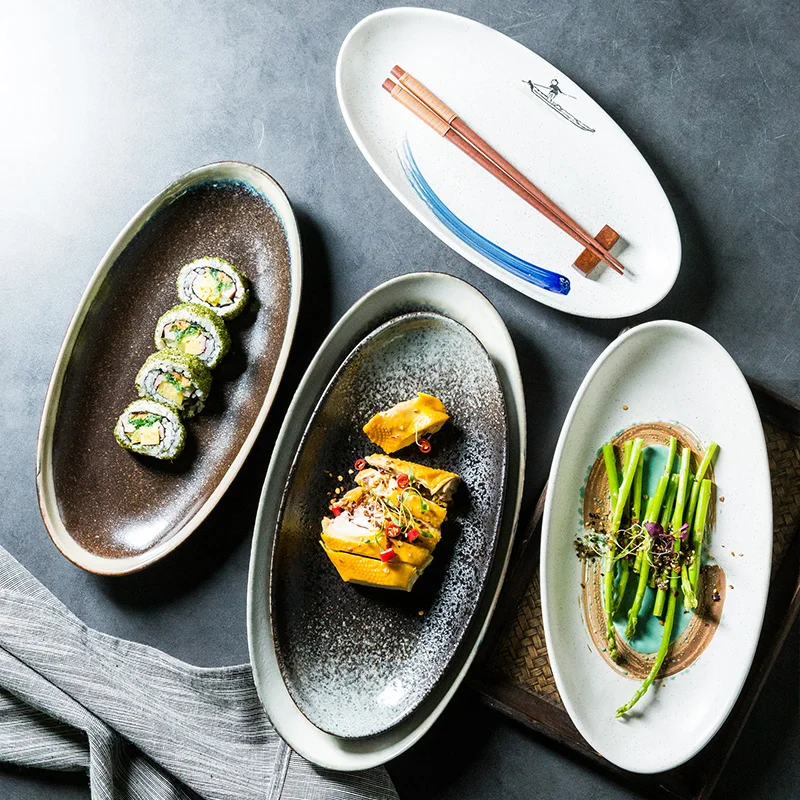 

Японская керамическая тарелка большая тарелка для рыбы овальная керамическая тарелка обеденные тарелки черная тарелка набор тарелок и блю...