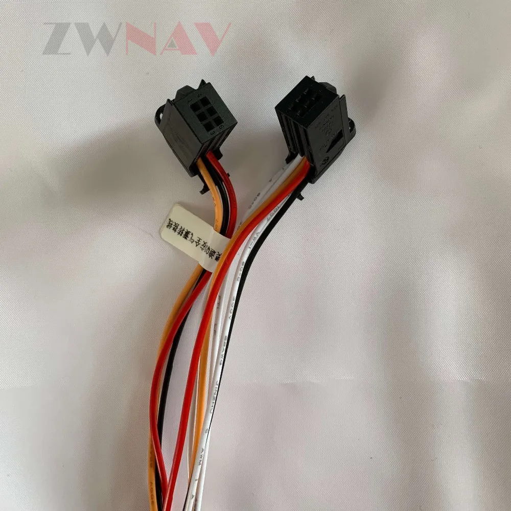 Автомобильная подушка безопасности кнопка подключения кабеля и музыкальный