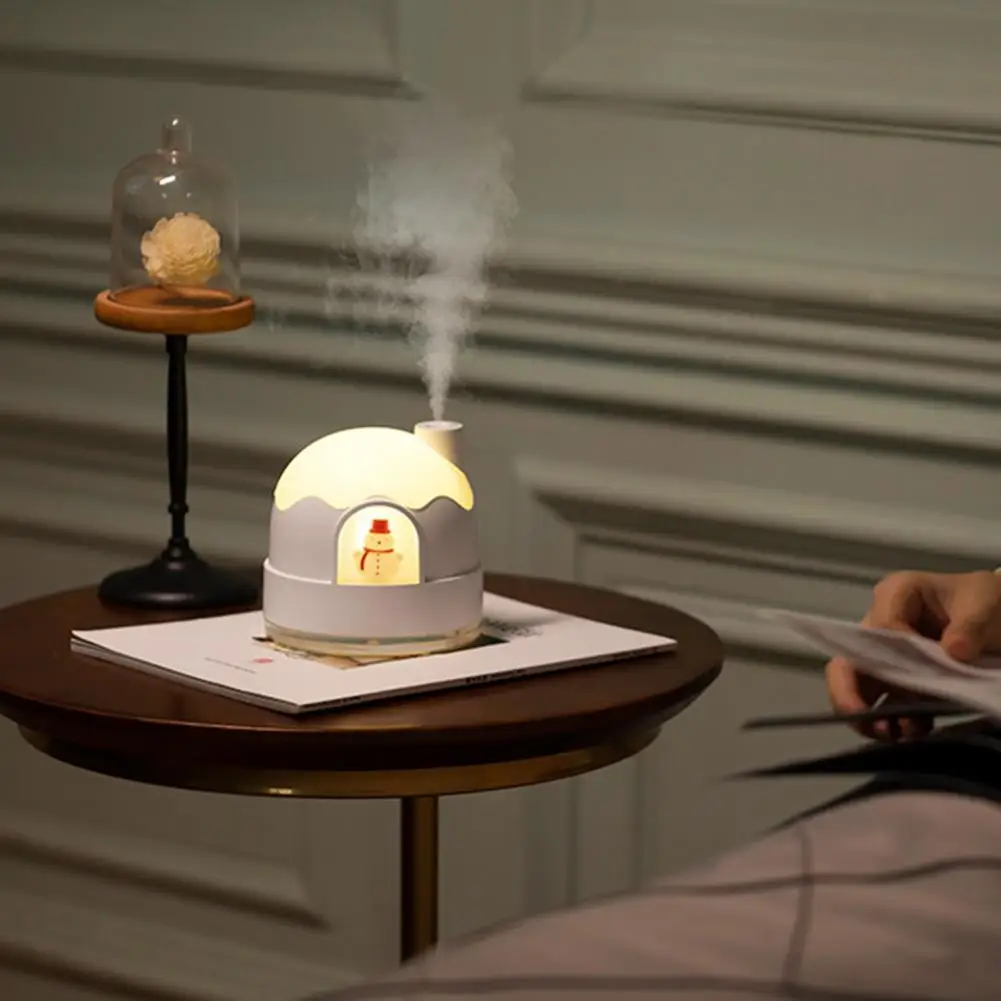 

350ml Portable Humidifier Lightweight Humidifier Adorable Snow House Humidifier