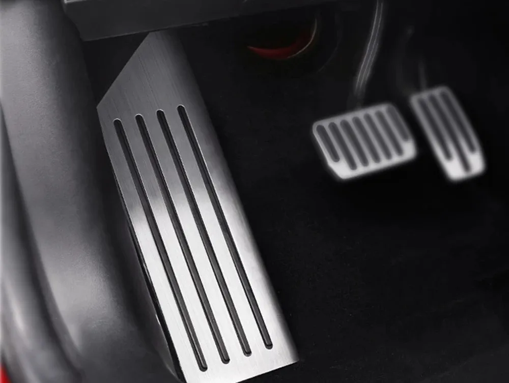 

For Tesla Model 3 Model3 Accessories Aluminum alloy Foot Pedal Accelerator Gas Fuel Brake Pedal Rest Pedal Cover Car Styling