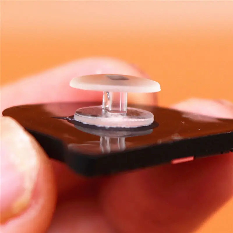 1pcs Japanese Cartoon Shoe Charms Comics Pig Dog Butt Zenyi PVC Shoe Accessories Decoration Fit Croc Jibz Party Kids Gifts U294