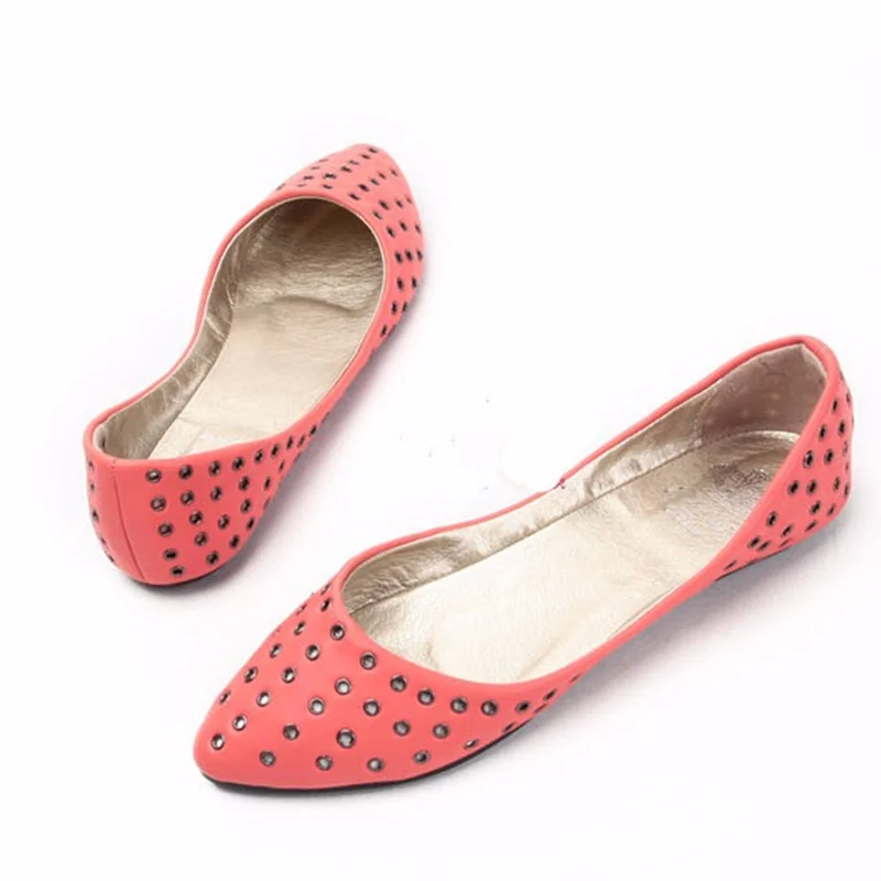 Недорогие женские блестящие туфли балетки больших размеров (4 15) с заклепками и