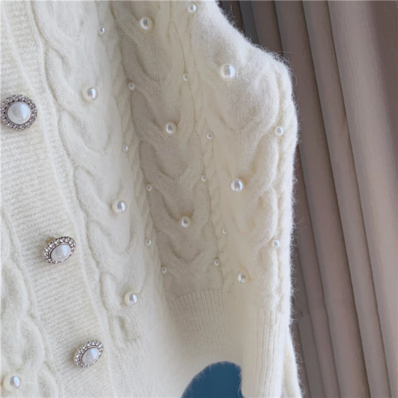 

Autumn Winter New Ladies Elegant Cardigan Knitwear Puff Long Sleeve Pearl Single Breasted Pearl Button Twist Sweater Knit Top