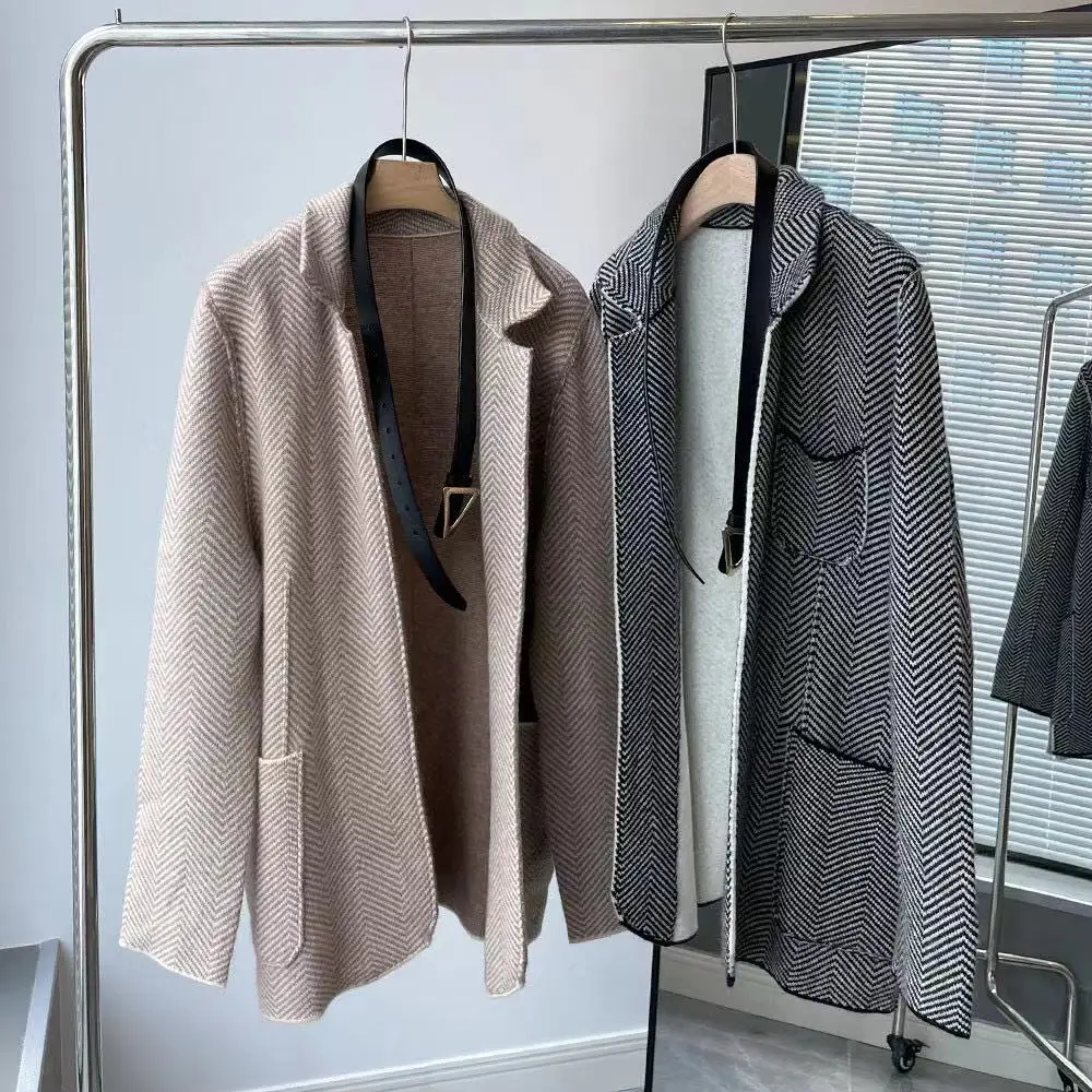 

High Quality Runway Design Solid Sweater Women 2021 Winter Knitted Cardigan Belt Femme Solid Cashmere Sweater