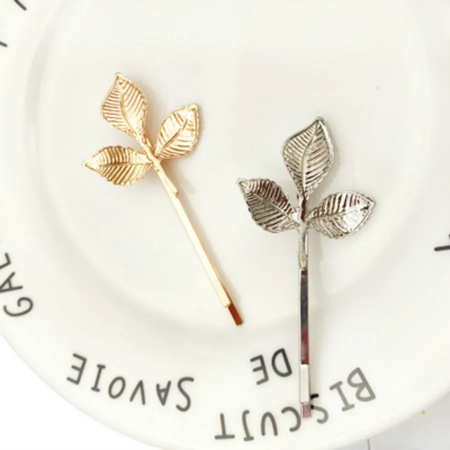 Модная металлическая заколка для волос с тремя листьями жемчужный зажим