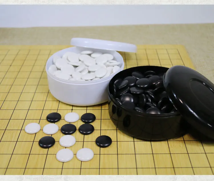 Лидер продаж обучения игры &quotПокемон го&quot Черный и белый квадратная