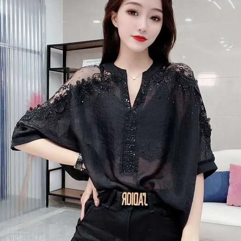 

Lace Short-Sleeved t-Shirt Women Summer New SForeign Biamond Thin Loose V-Neck Chiffon Top