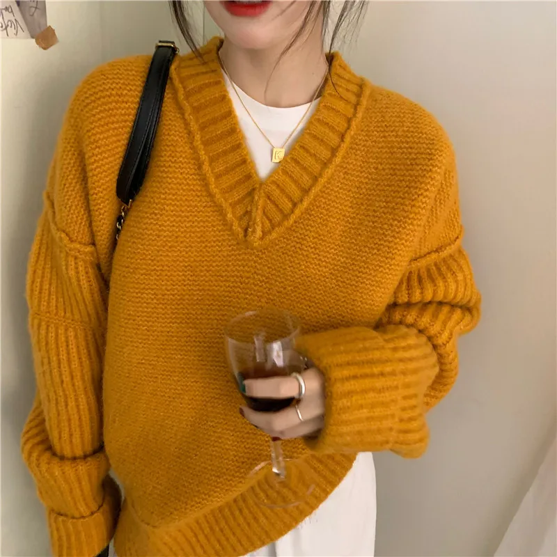 

Autumn/winter 2020 new all-match V-neck pullover sweater long-sleeved top trend