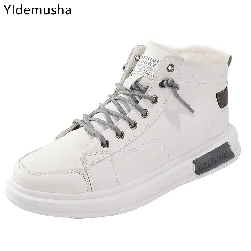 

Мужские кроссовки из ПУ кожи, на нескользящей подошве