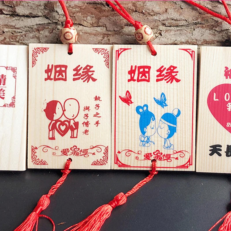 Деревянный знак желаний японский подвесной с рисунком лошади настенное