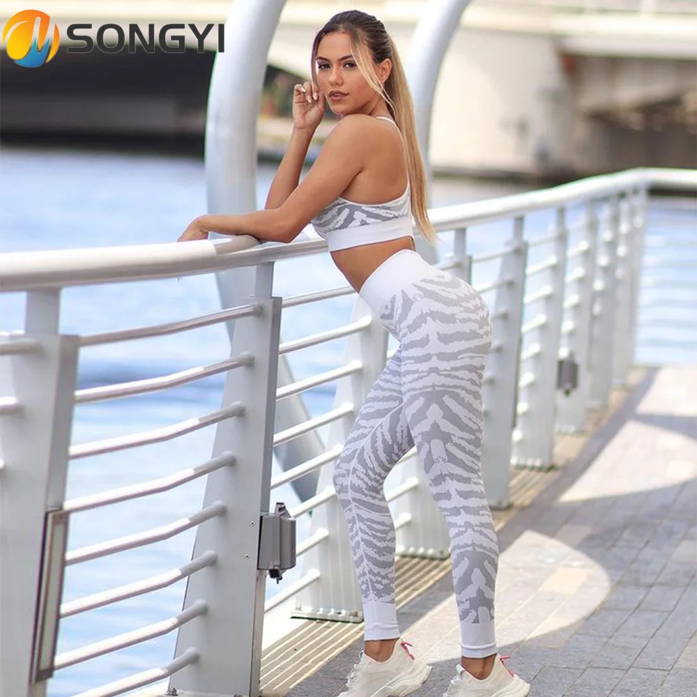 

SONGYI High Waist Womens Yoga Suit 2PCS Tiger Print Seamless Stretch Gym Suit Tight Sportswear Breathable Hip Lift PlusSize Y267