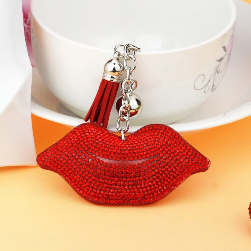 Хрустальный кожаный брелок для ключей в форме губ кулон кисточка подарок на день