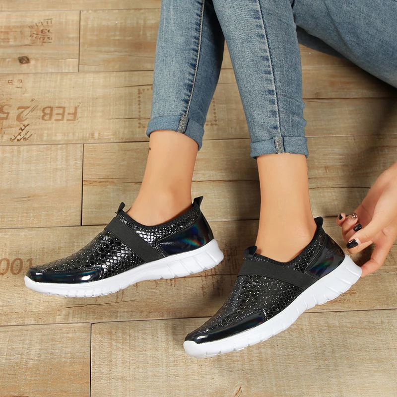 

Casual walking shoes outdoor shoes autumn and winter women's shoes