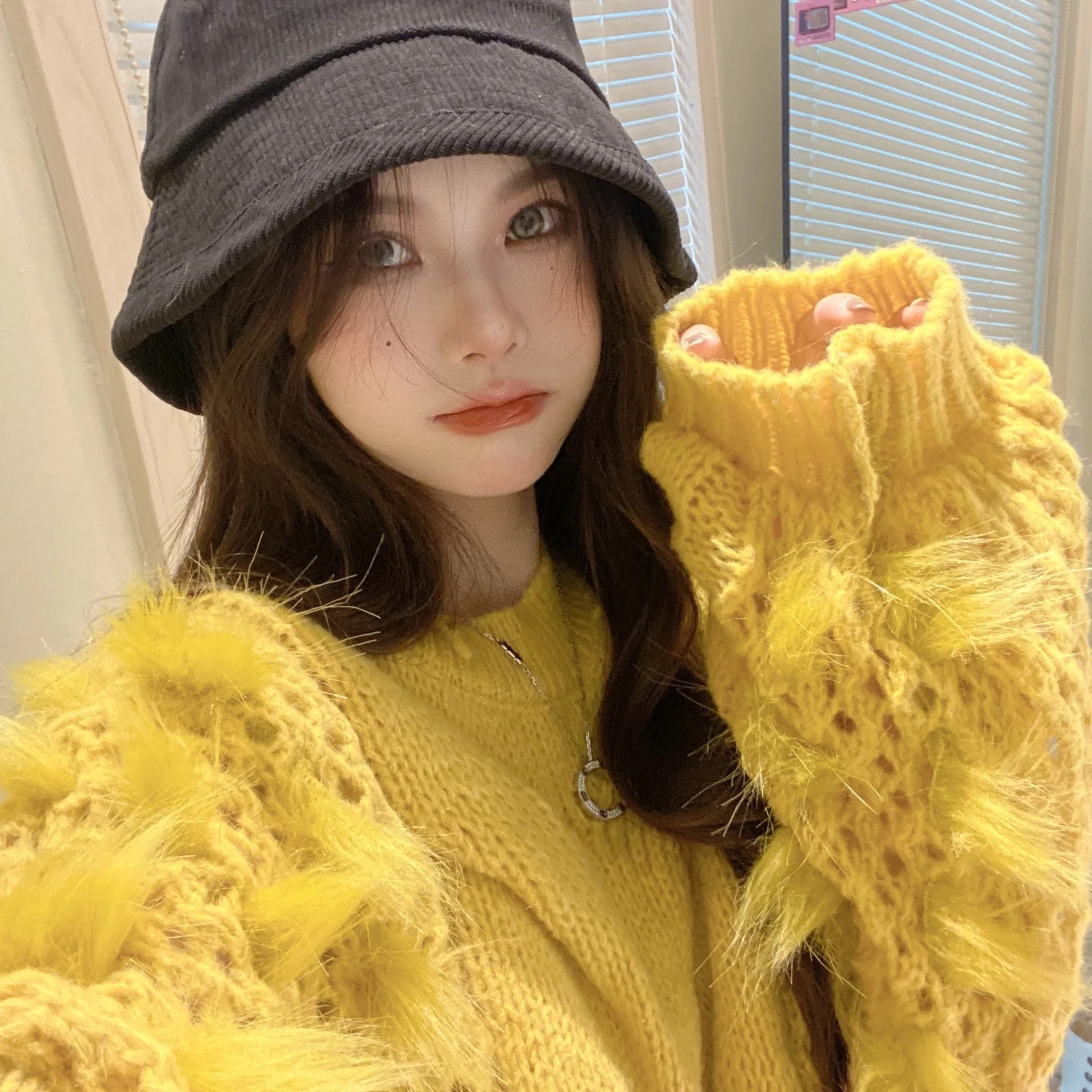 

Sweater Women's Lazy Wind Loose 2021 Autumn New Wear Yellow Sweater Top Z1719