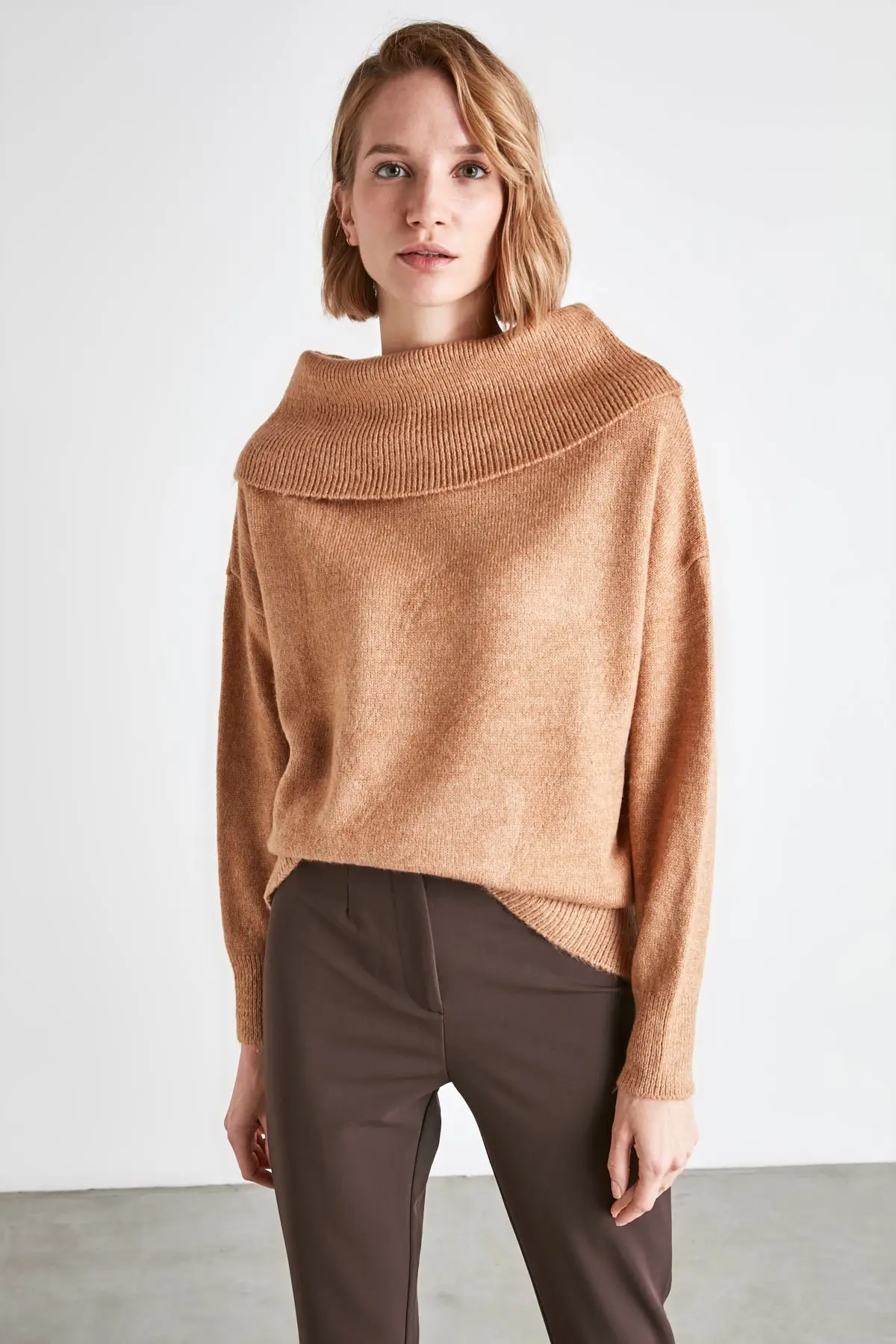

Trendyol Carmen Collar Knitwear Sweater TWOAW20KZ1519