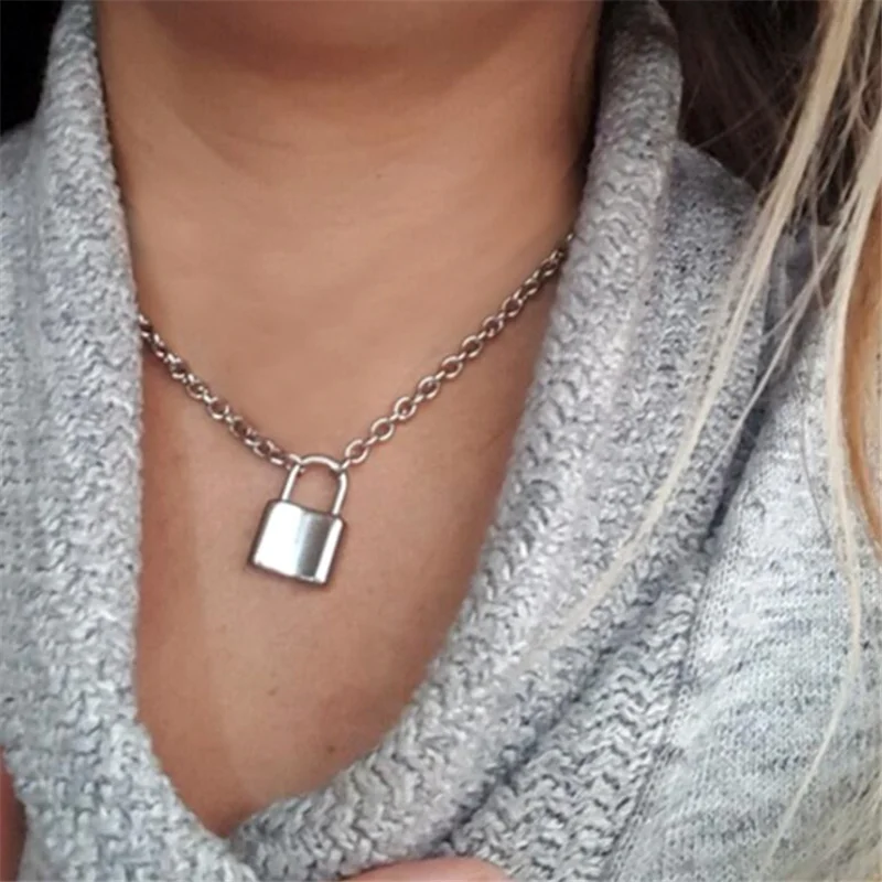 

Personality Creative Punk Style Alloy Lock Pendant Necklace