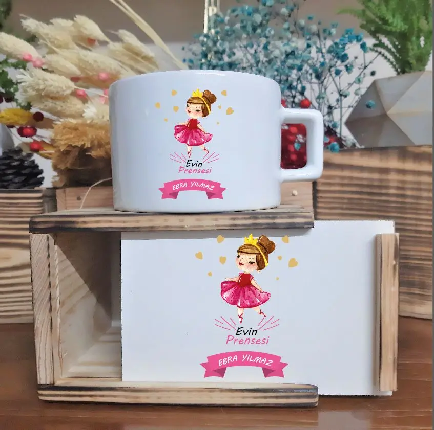 

Personalized House Princess Themed Wooden Boxed Luxury Cup