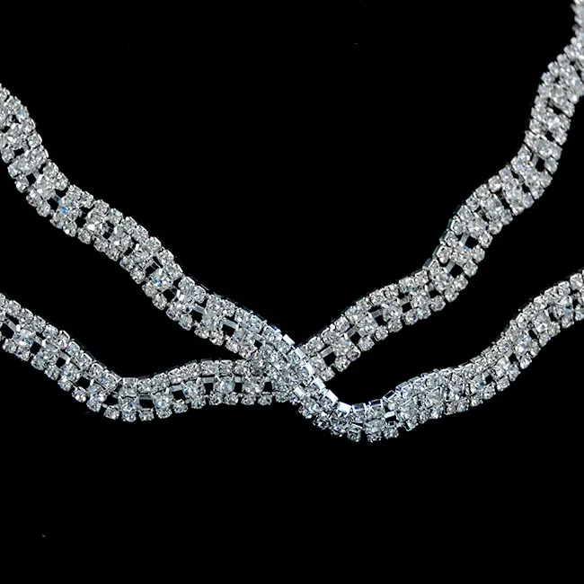 Серебряная отделка Кристалл Аппликация расшитая бисером и стразами цепь пришить