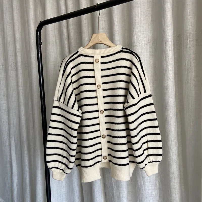 

Loose Crazy Style Striped Fashion Knit Sweater Pullovers O Neck Long Sleeve Single Breast Pull Femme tops Spring Sueter