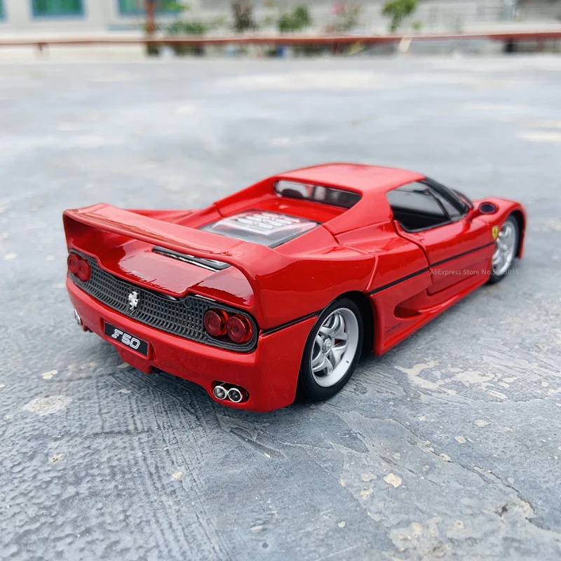Bburago 1:24 Феррари F50 коллекция авторизованный производителем моделирование брелок