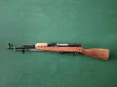 56 Тип полуавтоматическая винтовка металлическая твердая древесина 1:6 ручная работа, миниатюрная модель пистолета, поклонники военного стиля коллекции, коллекционные вещи