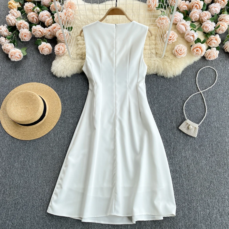 

2021 New Runway Fashion Sleeveless Flower Embroidery Tank Party Dress Woman Summer Sundresses Elegant O Neck Casual Aline Robe
