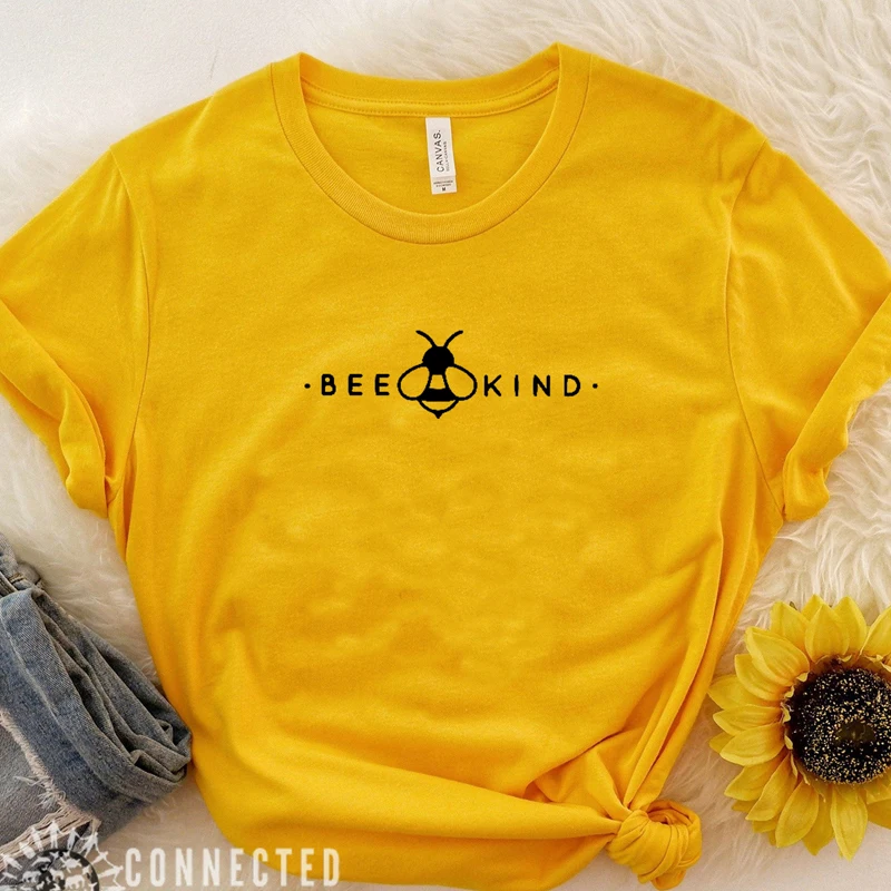 

Женская футболка с принтом Bee Kind Save The Bee, милые футболки с рисунком, летняя модная одежда с короткими рукавами для девочек, футболка с пчелами...