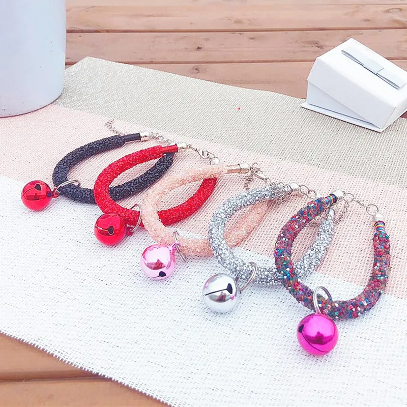 Ошейник для кошек и собак Ювелирное Украшение яркий ошейник с колокольчиком