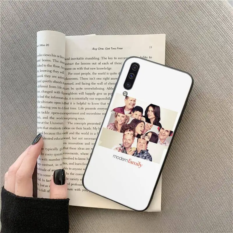 

Modern Family Phone Case For Samsung A51 A32 A52 A71 A50 A12 A21S S10 S20 S21 Plus Fe Ultra