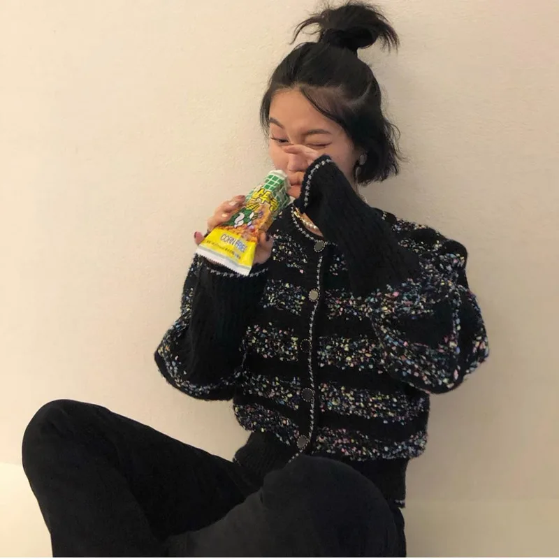 SHENGPALAE Delicate Knitted Cardigan Women Fashion Vintage Colorful Dot O Neck Long Sleeve Sweater Casual Black ZA2740 |