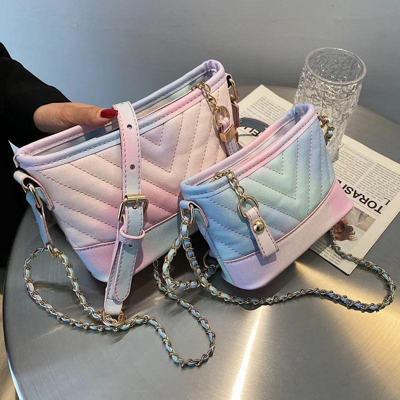 

Large Capacity Handbags For Women Latest style Spring Summer Shoulder Bags All-match Fashion Crossbody Bags For Women Totes Bag