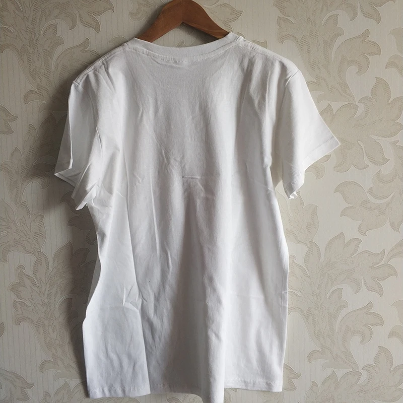 Женская футболка с коротким рукавом круглым вырезом и принтом|Футболки| |