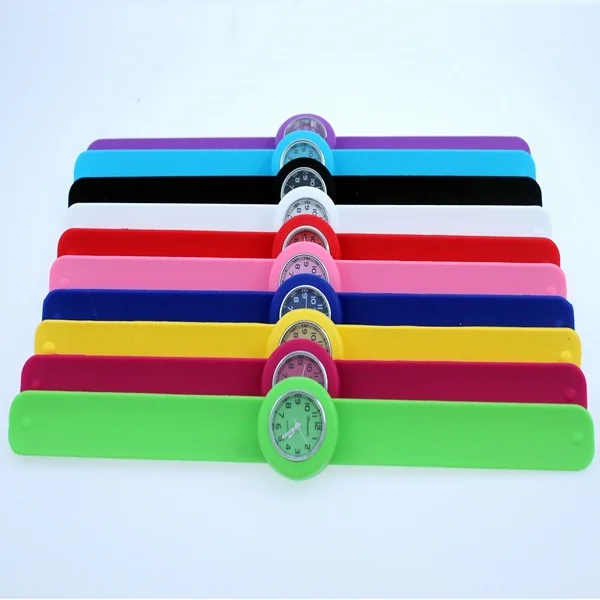 Часы наручные силиконовые для мальчиков и девочек Кварцевые спортивные